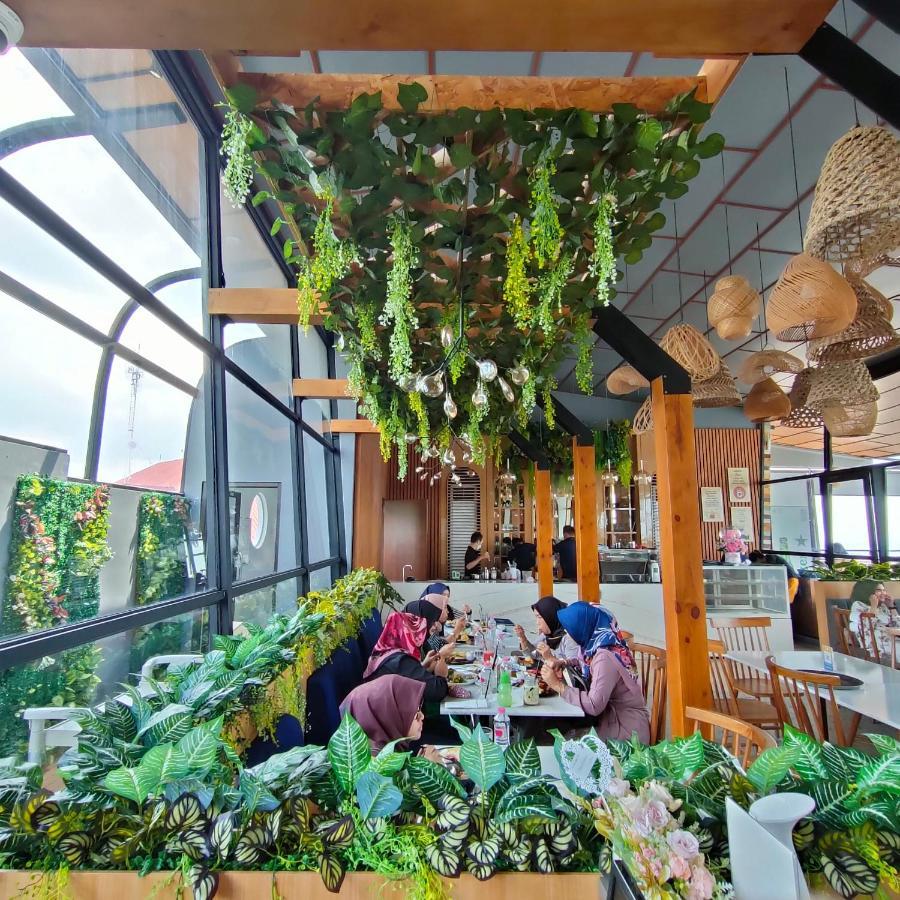 Kala Hotel Semarang Jomblang ภายนอก รูปภาพ